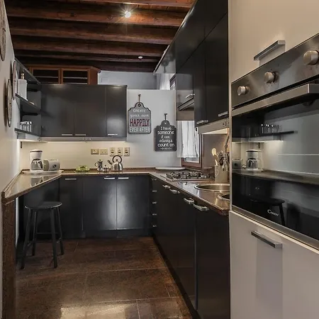 Apartament San Provolo Wenecja